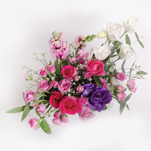 Arreglo de Rosas en base vintage
